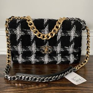 BRAND NEW Authentic Chanel 19 Tweed Flap Bag, Full set.